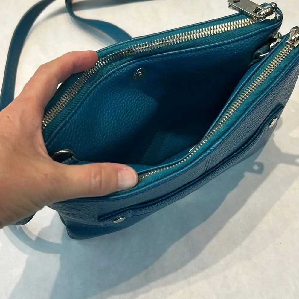 thirty-one Jewell Street Style Purse Crossbody Teal Turquoise Small Adjustable S
